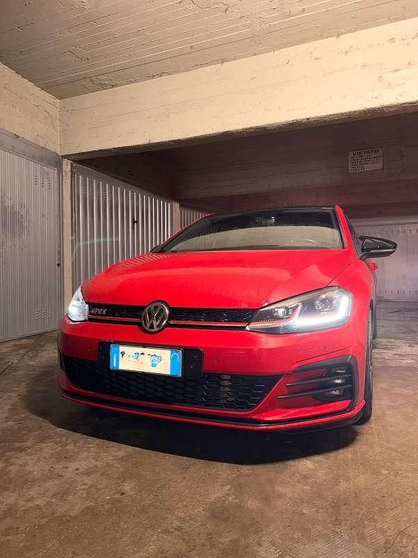 Usata VW Golf VII GTI 230 CV (169 kW) 2018 Berlina