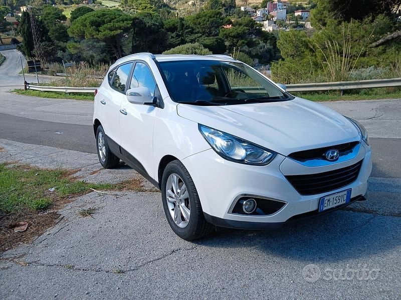 Usata Hyundai ix35 Style 116 CV (85 kW) 2012 Bianco SUV