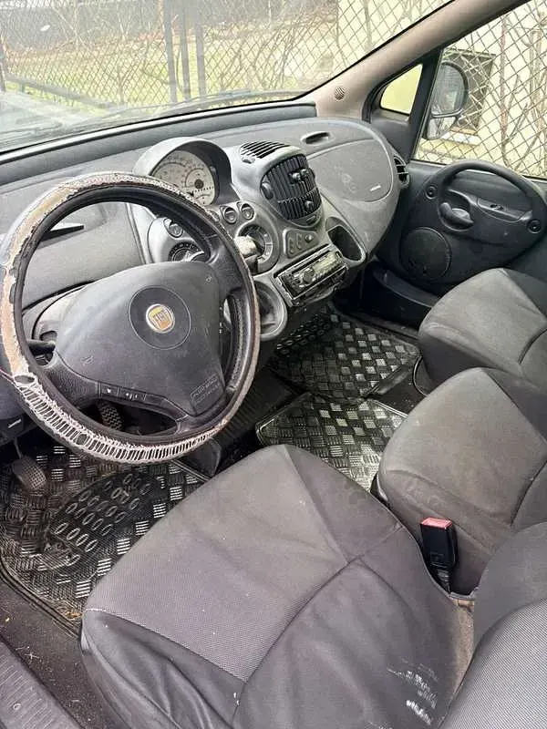 Usata Fiat Multipla Emotion 103 CV (75 kW) 2009 Monovolume