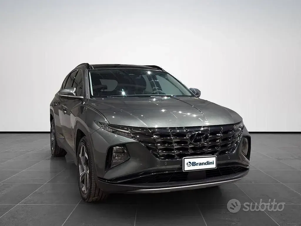 Usata Hyundai Tucson 179 CV (131 kW) 2024 Grey amazon SUV