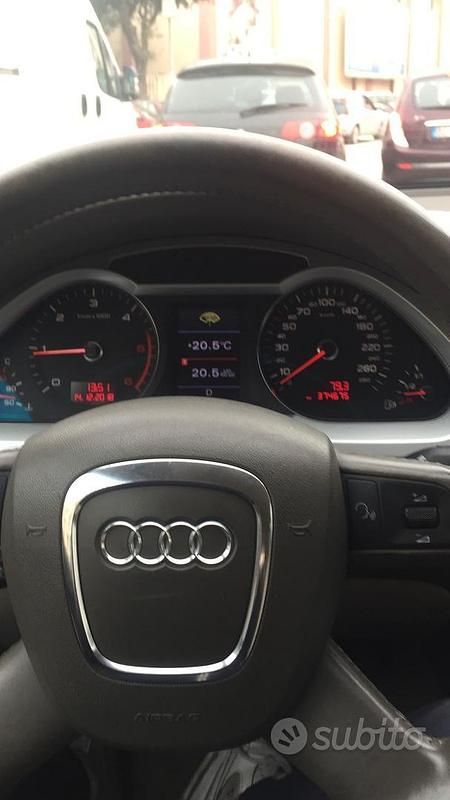 Usata Audi A6 140 CV (102 kW) 2009 Blu Berlina