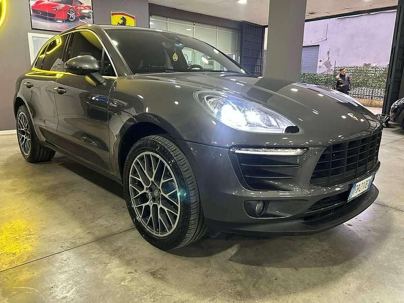 Usata Porsche Macan 250 CV (183 kW) 2015 Grigio SUV