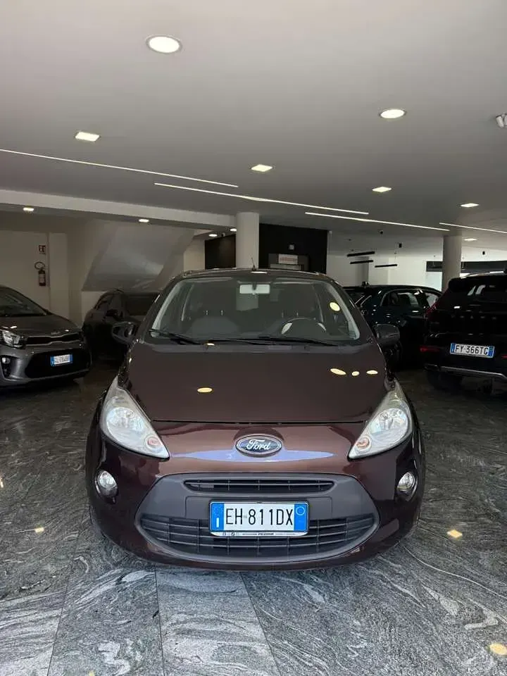 Usata Ford Ka Titanium 69 CV (50 kW) 2011 Lilla Utilitaria