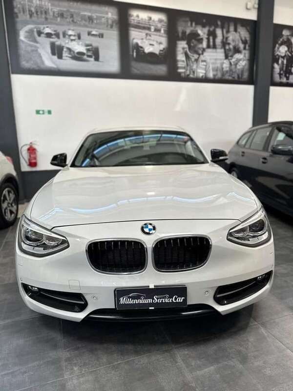 Usata BMW 120 Sport Line 184 CV (135 kW) 2013 Bianco Utilitaria