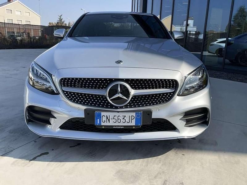Usata Mercedes C300e Premium 306 CV (225 kW) 2020 Argento Berlina