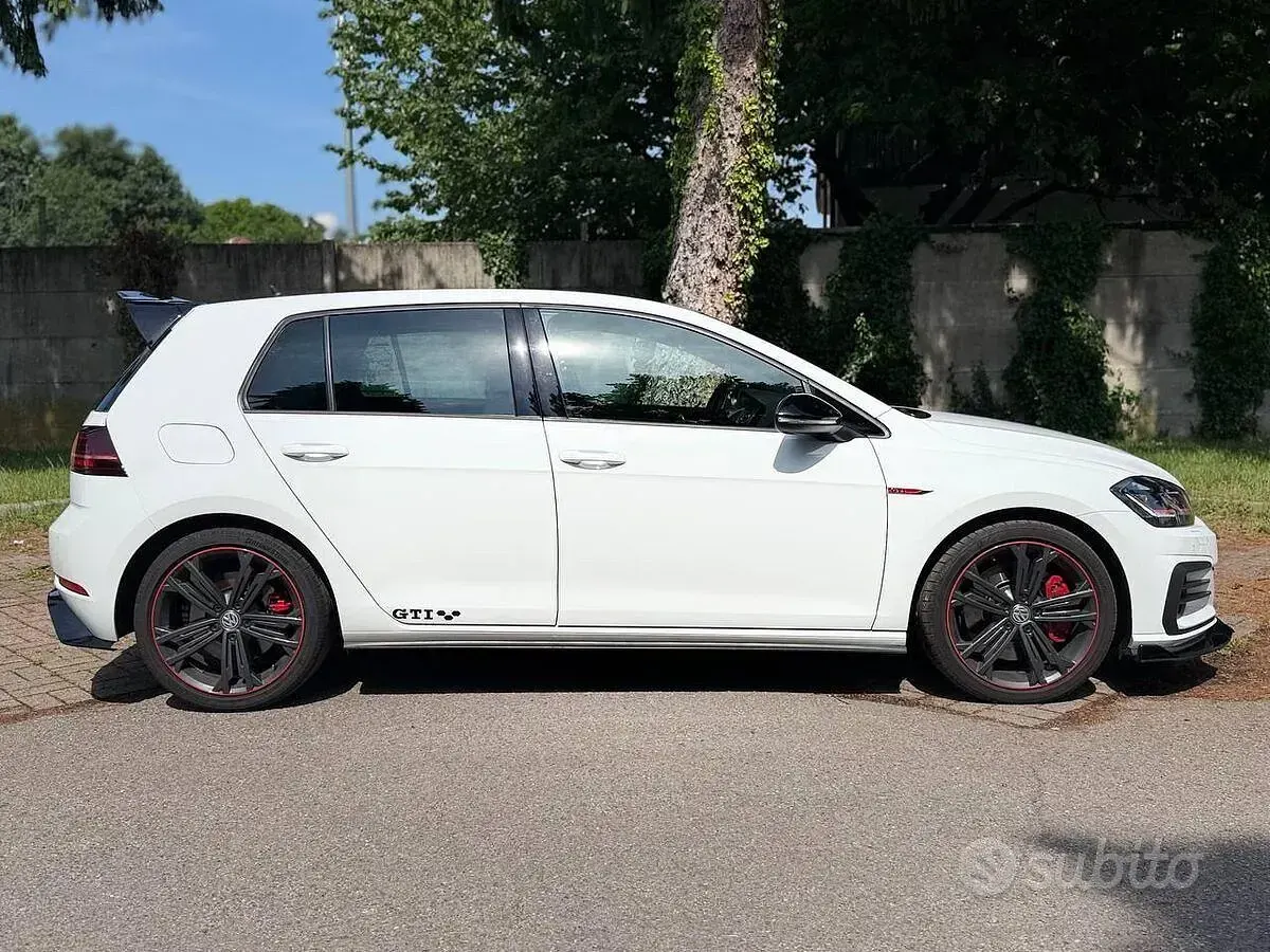 Usata VW Golf VII GTI 245 CV (180 kW) 2019 Bianco Berlina