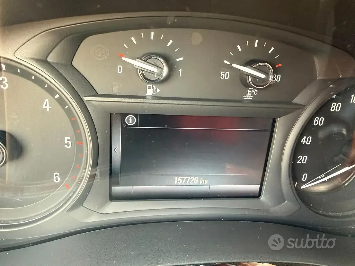 Usata Opel Mokka X 136 CV (100 kW) 2017 Nero SUV