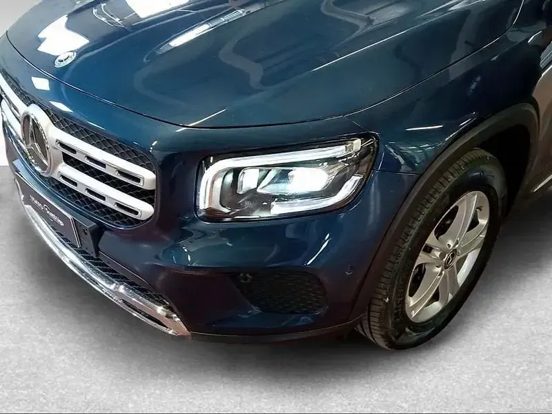 Usata Mercedes GLB200 150 CV (110 kW) 2023 Blu SUV