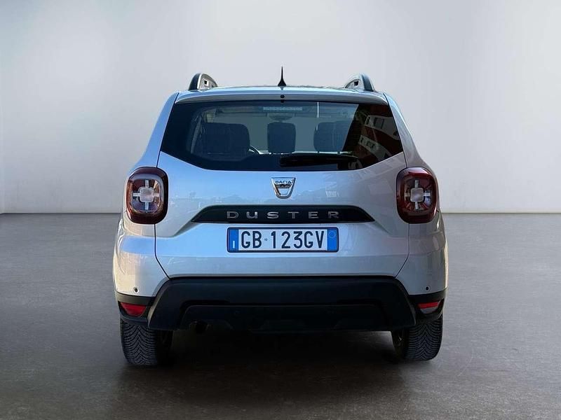 Usata Dacia Duster Essentiel 116 CV (85 kW) 2020 Argento SUV