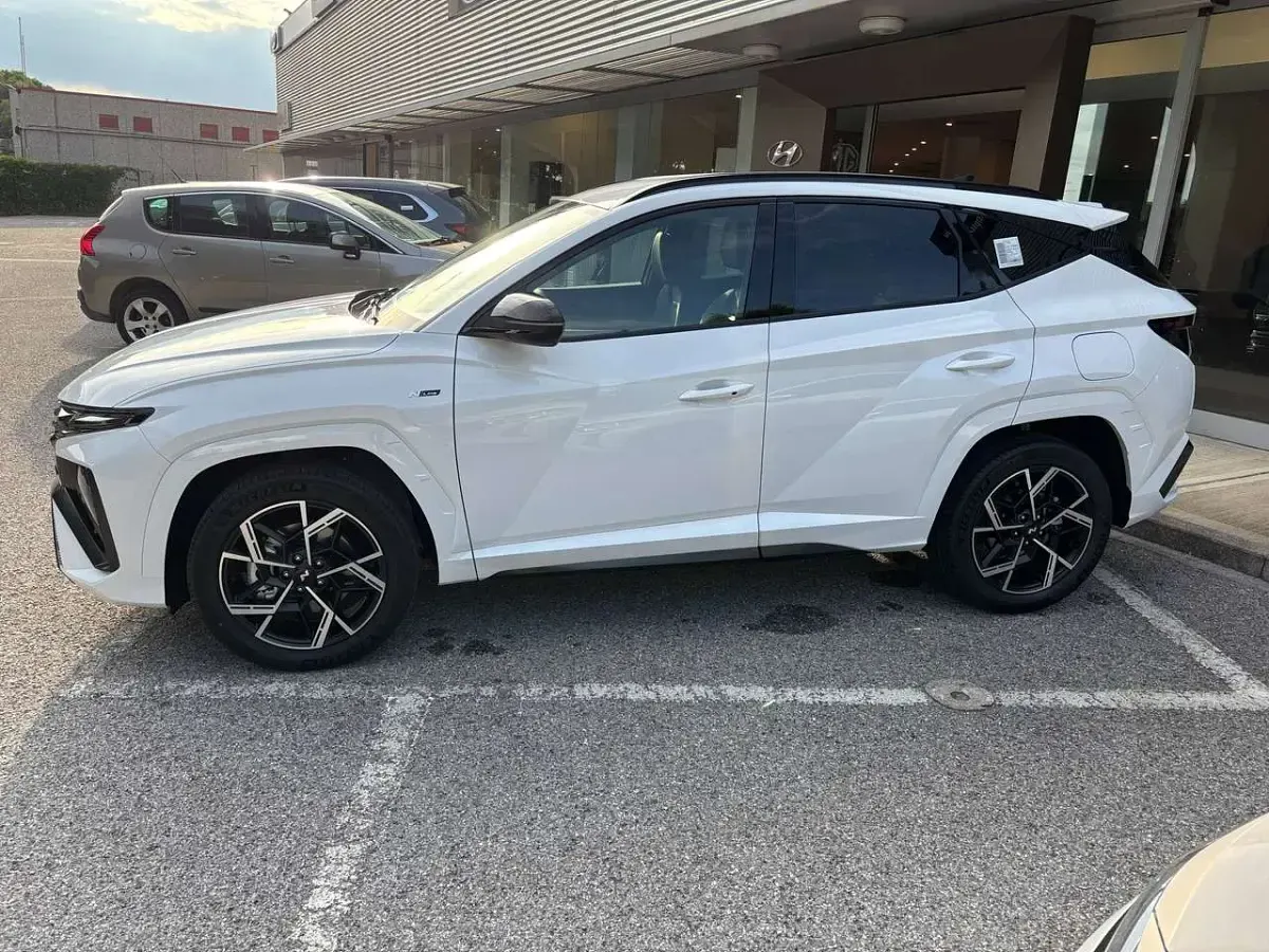 Usata Hyundai Tucson N Line 215 CV (158 kW) 2026 Serenity white SUV