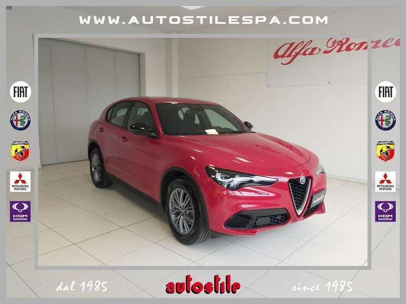 Rosso Usata 2023 Alfa Romeo Stelvio Super SUV | 37.890 € (Molto cara) - Immagine 1/4