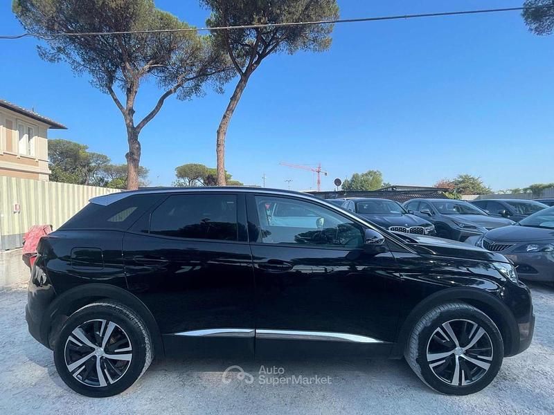 Usata Peugeot 3008 Allure 131 CV (96 kW) 2019 Nero SUV