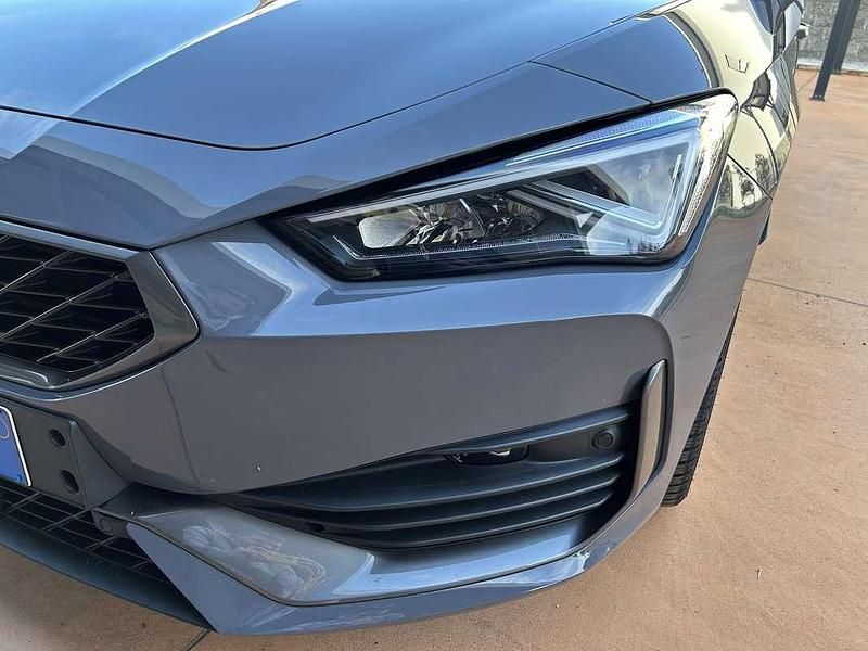 Usata Cupra Leon 150 CV (110 kW) 2024 Berlina