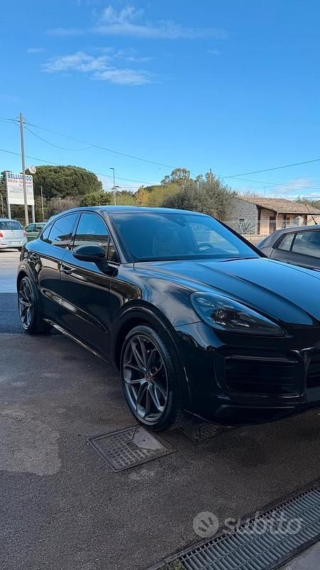 Usata Porsche Cayenne 2020 Nero SUV