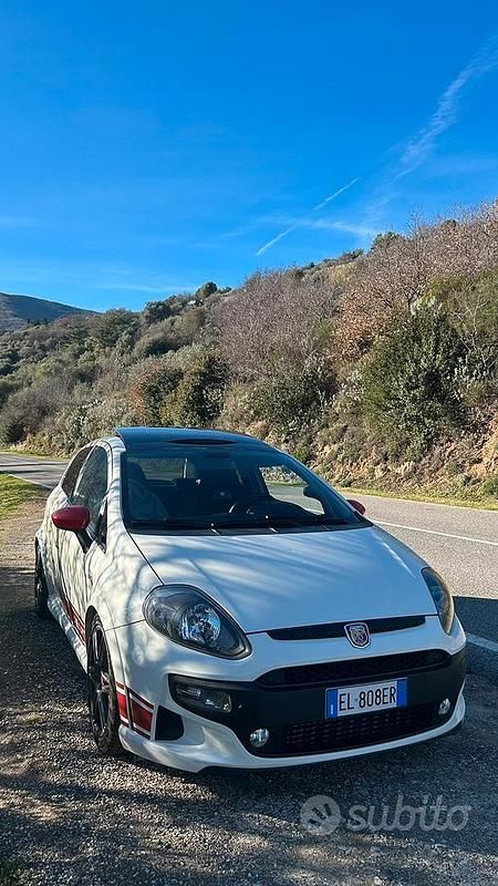Usata Abarth Punto Evo 165 CV (121 kW) 2012 Bianco Utilitaria