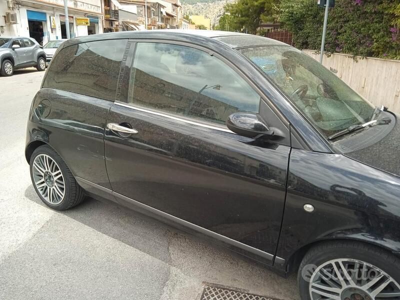 Usata Lancia Ypsilon 2008 Nero Utilitaria