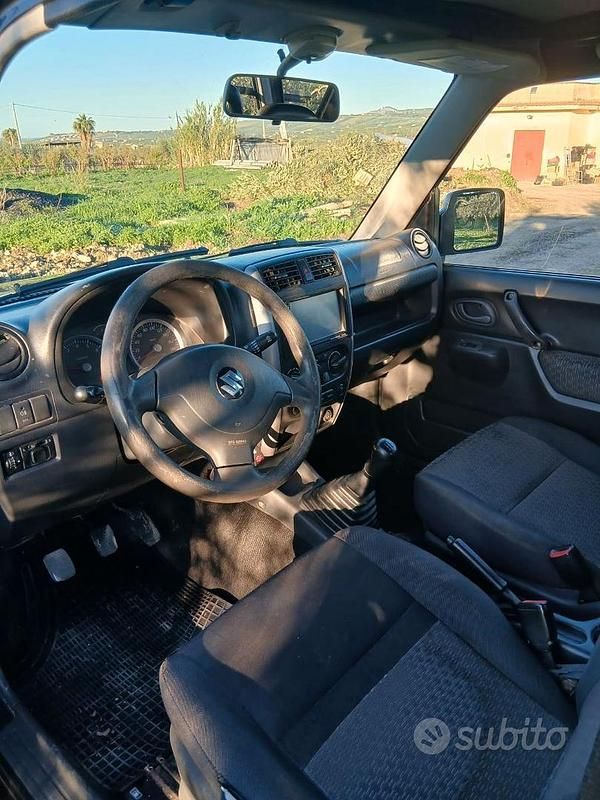 Usata Suzuki Jimny 2007 SUV