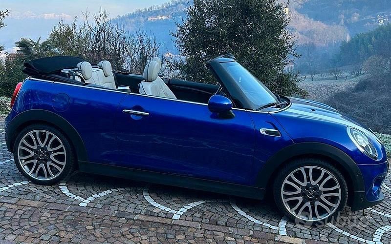 Usata Mini Cooper Cabriolet 2019 Blu Cabrio