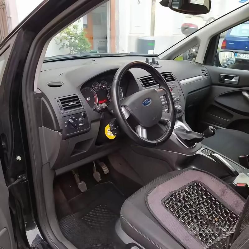 Usata Ford C-MAX Titanium 115 CV (84 kW) 2007 Nero Monovolume