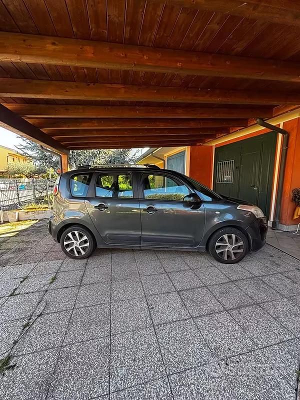 Usata Citroën C3 Picasso 95 CV (69 kW) 2013 Grigio Monovolume