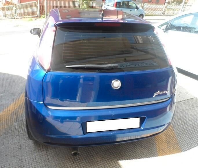 Usata Fiat Grande Punto Dynamic 90 CV (66 kW) 2009 Blu Utilitaria
