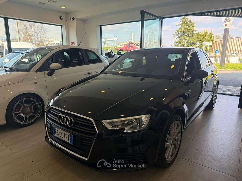 Usata Audi A3 Business 116 CV (85 kW) 2018 Nero Berlina