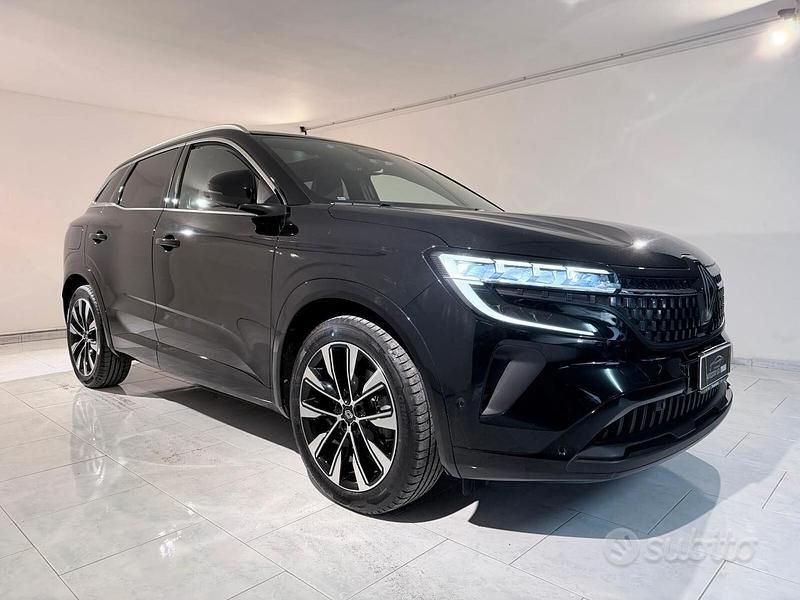 Usata Renault Austral Techno 200 CV (147 kW) 2022 Nero SUV