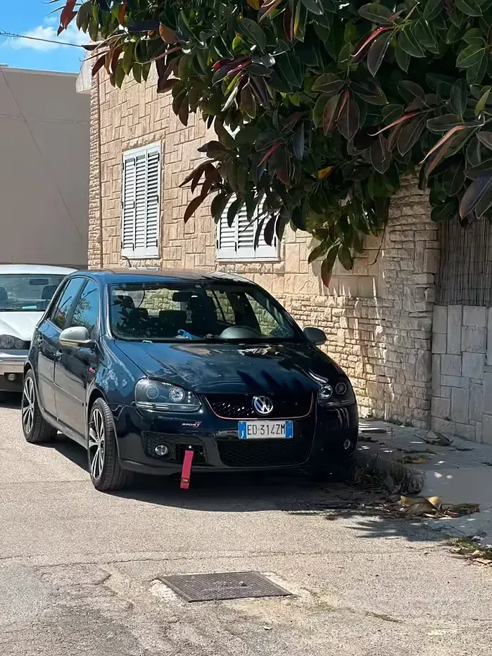 Usata Volvo C30 109 CV (80 kW) 2010 Bluazzurro Utilitaria