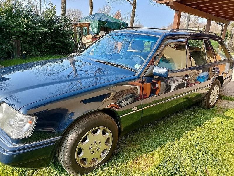 Usata Mercedes 200 1995 Blu Station wagon