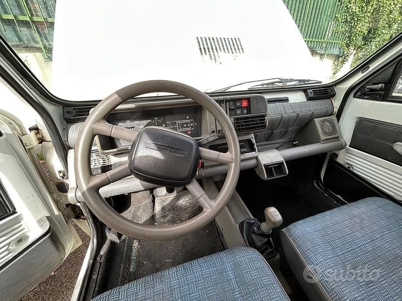 Usata Fiat Panda Young 54 CV (39 kW) 2001 Bianco Utilitaria