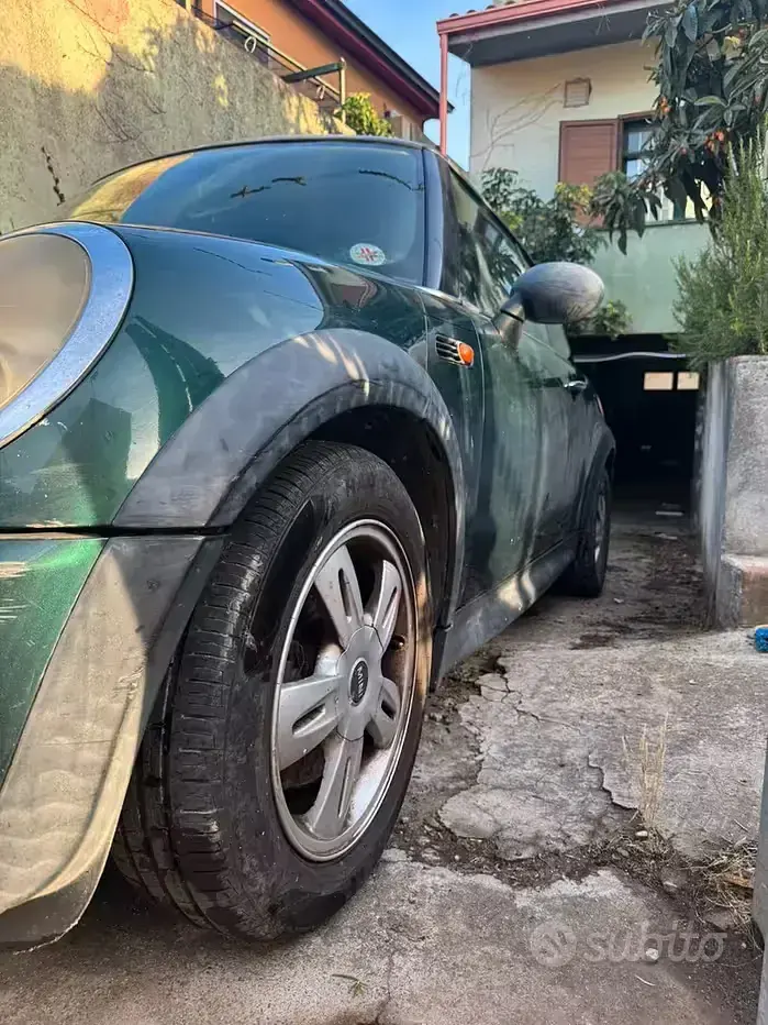 Usata Mini One D 88 CV (64 kW) 2005 Verde Utilitaria