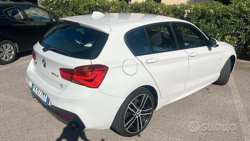 Usata BMW 120 190 CV (139 kW) 2018 Utilitaria