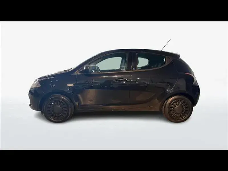 Usata Lancia Ypsilon S 69 CV (50 kW) 2019 Nero