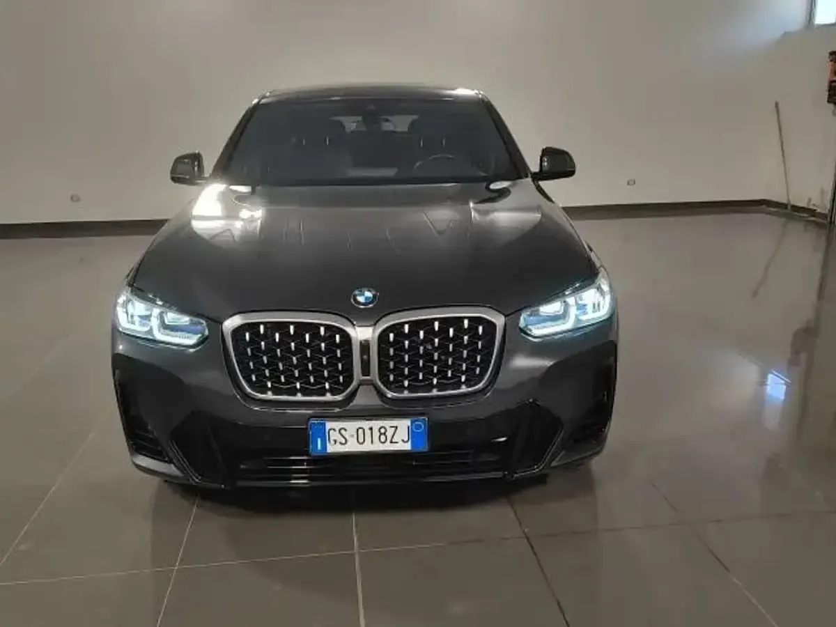 Usata BMW X4 M Sport 190 CV (139 kW) 2024 Grigio SUV