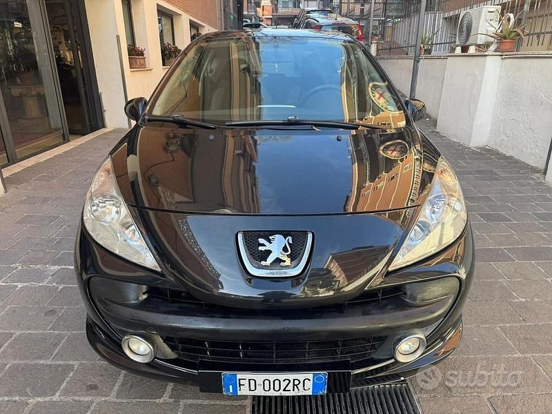 Usata Peugeot 207 75 CV (55 kW) 2009 Nero Utilitaria