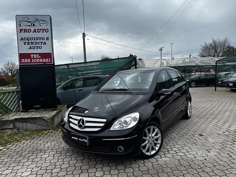 Usata Mercedes B170 115 CV (84 kW) 2008 Nero Monovolume