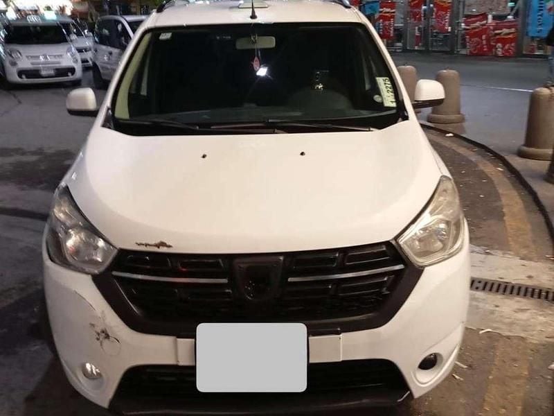 Usata Dacia Lodgy Lauréate 116 CV (85 kW) 2017 Bianco Monovolume