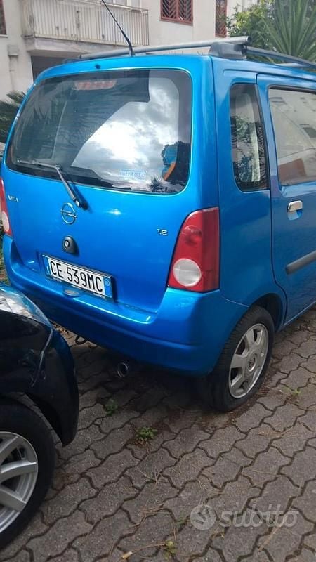 Usata Opel Agila 90 CV (66 kW) 2003 Utilitaria