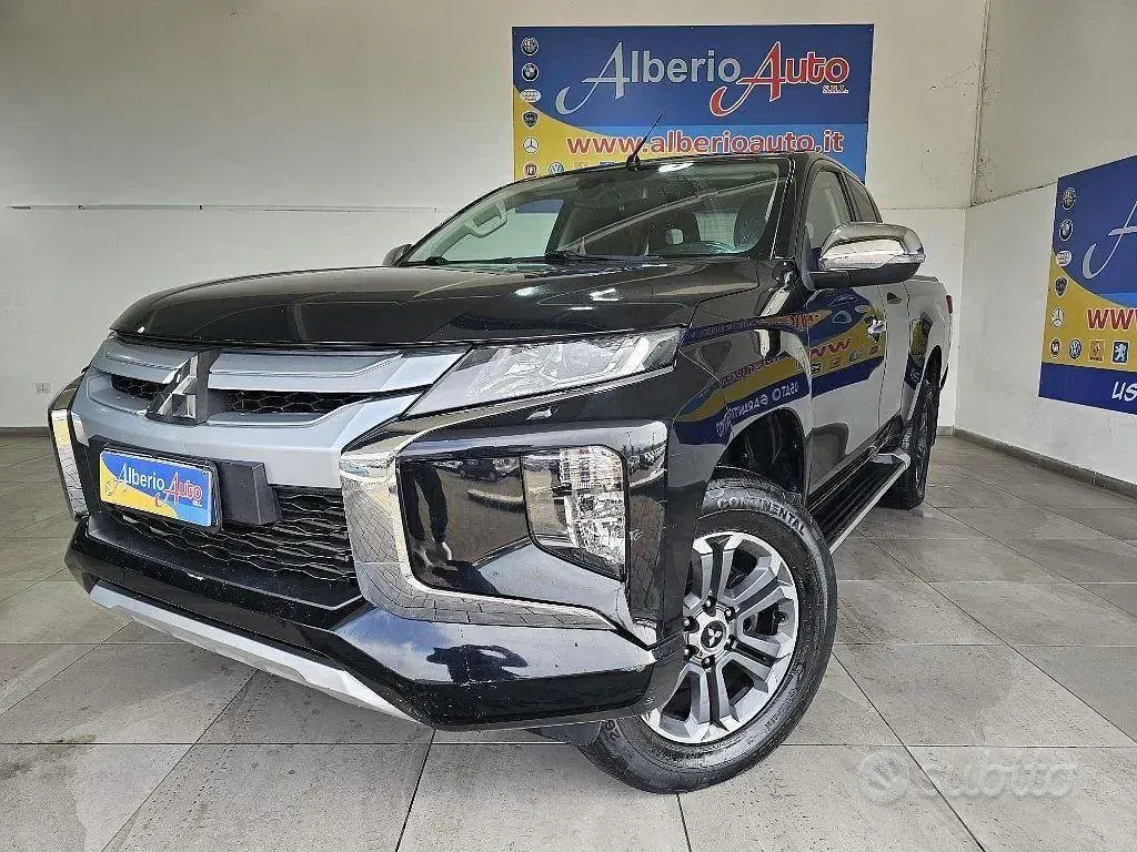 Usata Mitsubishi L200 Select 150 CV (110 kW) 2021 Pick-up