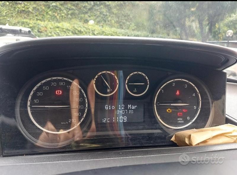 Usata Lancia Ypsilon S 95 CV (69 kW) 2014 Bianco Utilitaria