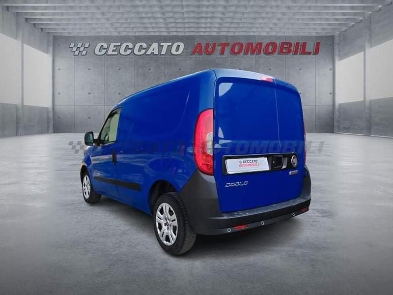 Usata Fiat Doblò 95 CV (69 kW) 2018 Blu Monovolume