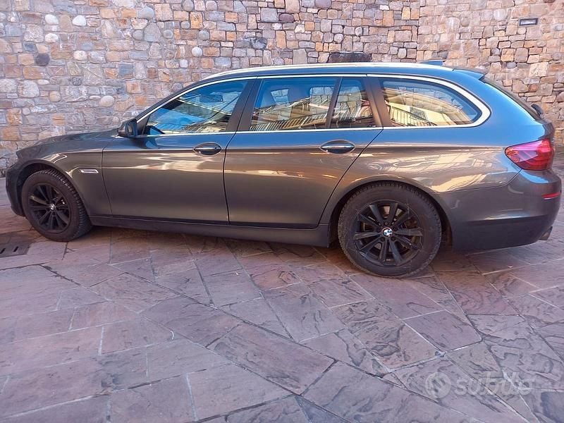 Usata BMW 520 190 CV (139 kW) 2016 Blu Station wagon