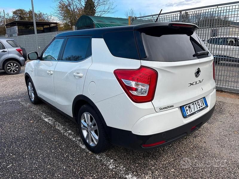 Usata Ssangyong (KGM) XLV 115 CV (84 kW) 2018 Bianco SUV