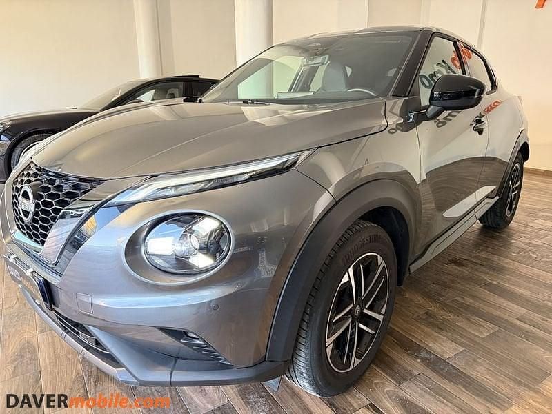Usata Nissan Juke N-Connecta 114 CV (83 kW) 2025 Grigio scuro SUV