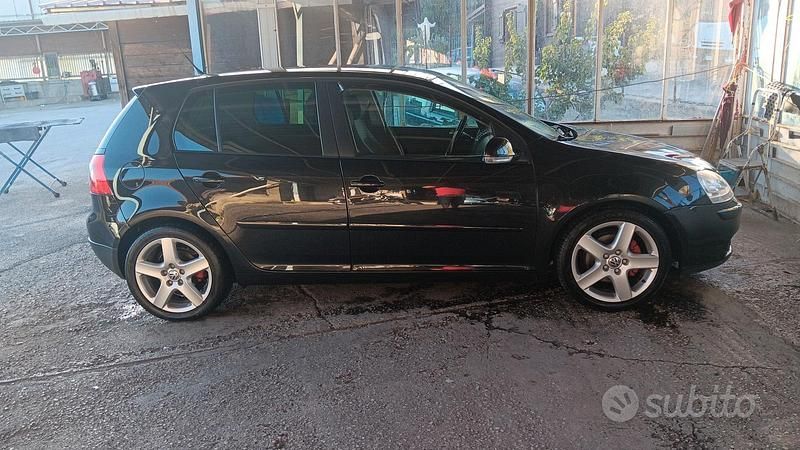 Usata VW Golf V 2007 Nero Berlina