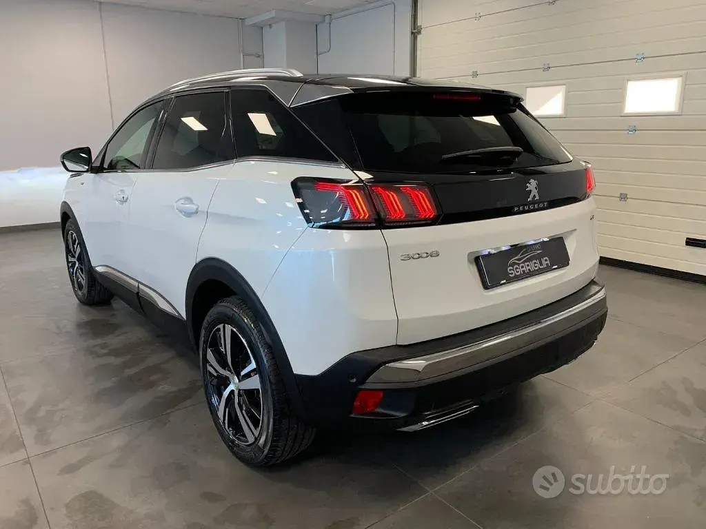 Usata Peugeot 3008 GT-line 131 CV (96 kW) 2021 Bianco SUV