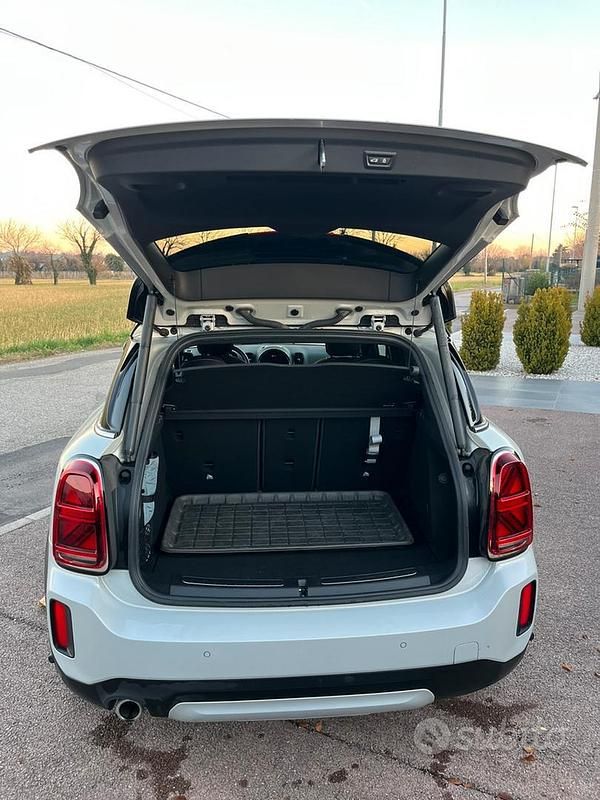 Usata Mini Cooper D Countryman Business 150 CV (110 kW) 2022 Bianco SUV
