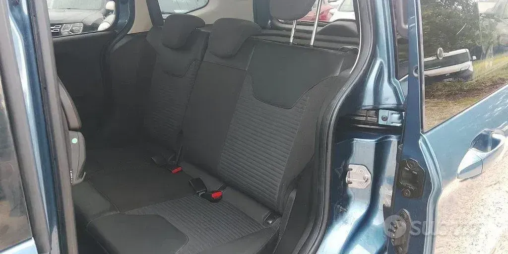 Usata Ford Tourneo Courier S 101 CV (74 kW) 2021 Grigio Monovolume