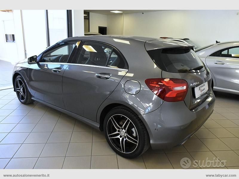 Occasion Mercedes A200 Premium 136 ch (100 kW) 2017 Gris Berline