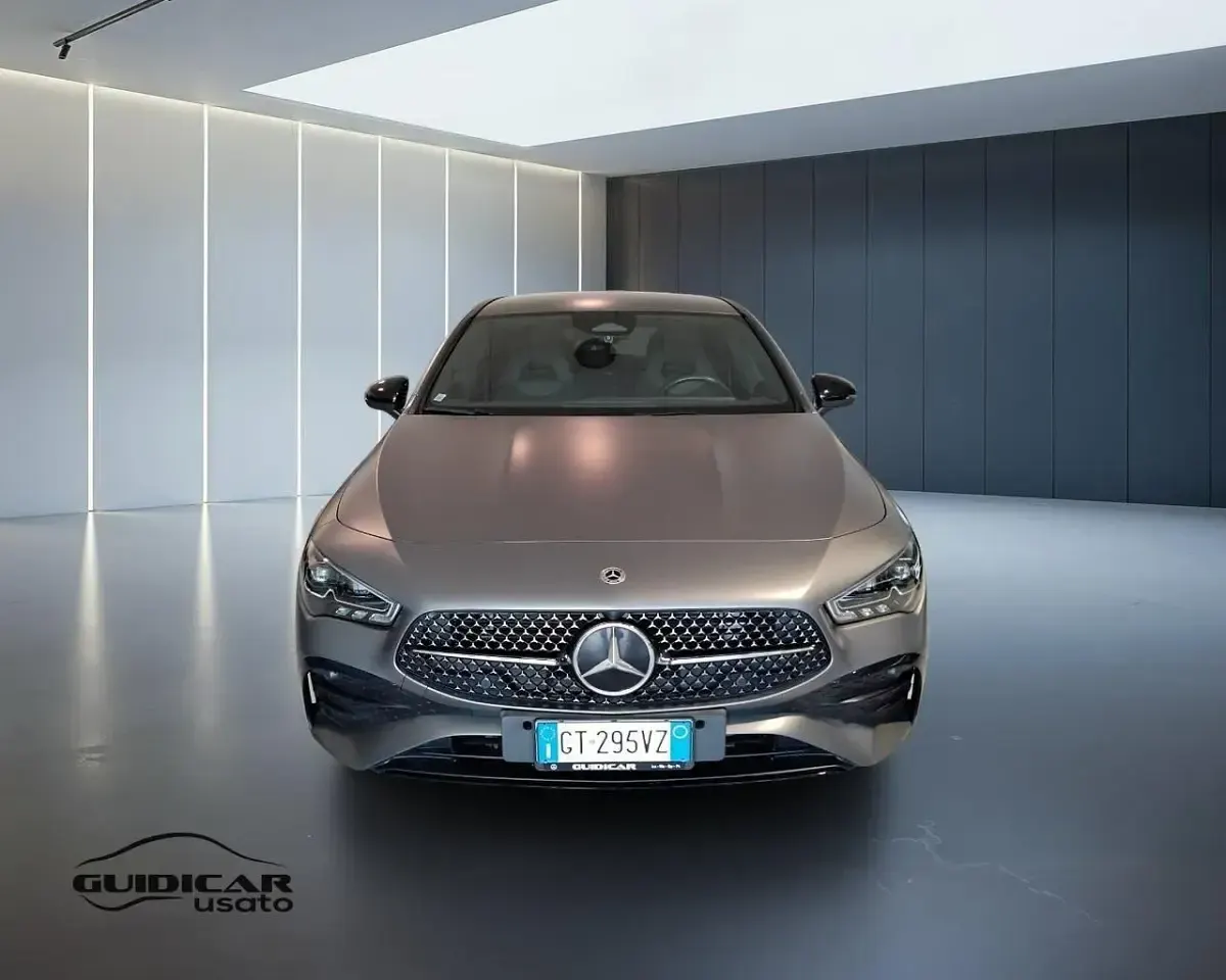 Usata Mercedes CLA200 Advanced Plus 150 CV (110 kW) 2024 Grigio magno designo Coupé
